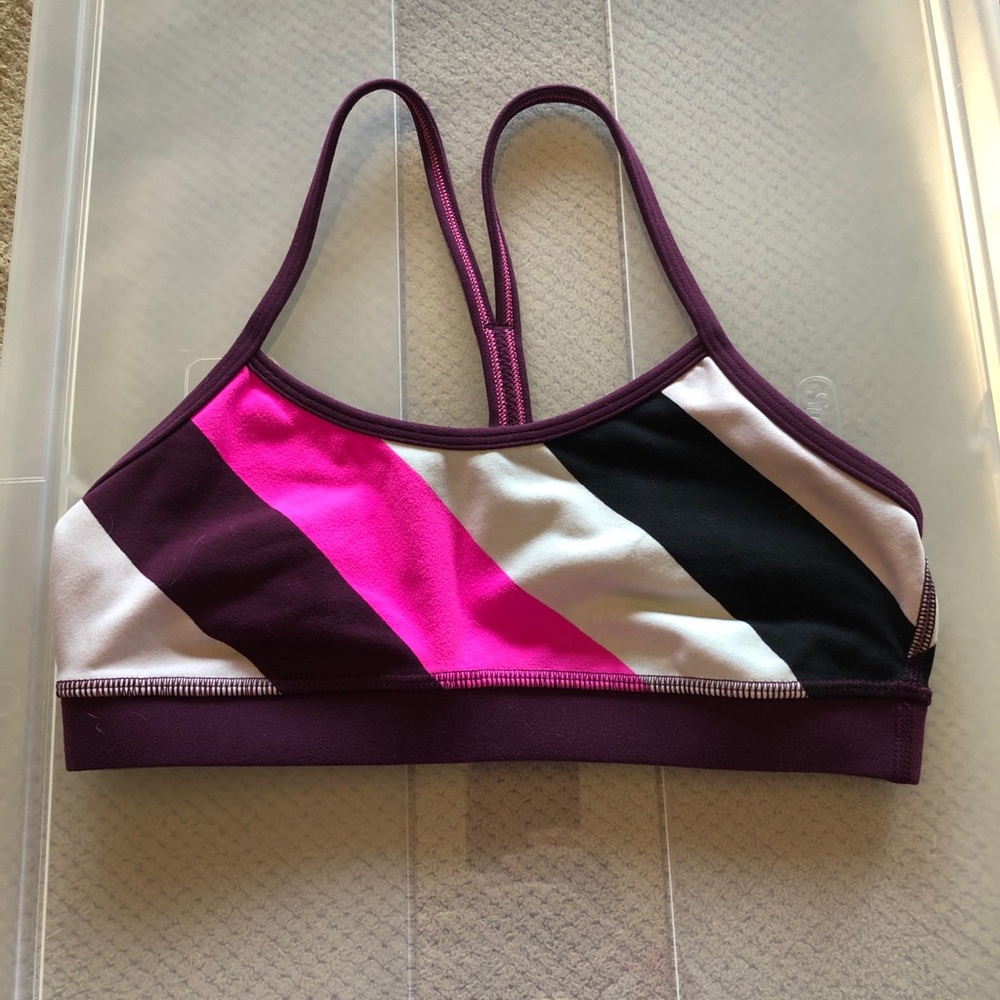 Lululemon Flow Y Bra Size 4